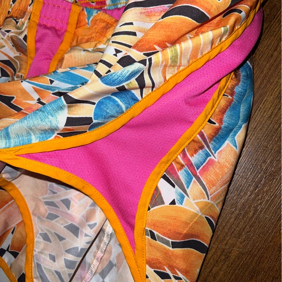 Nike Dri Fit Tropical Orange Pink Floral Print Activewear Workout Shorts Size XL - Picture 6 of 8